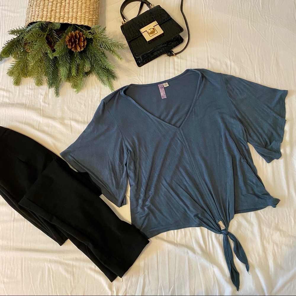 Francesca’s Blue Flare Sleeve Tie Front Top